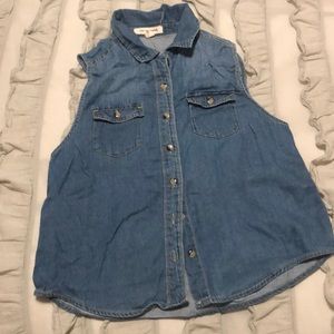 Denim sleeveless button up
